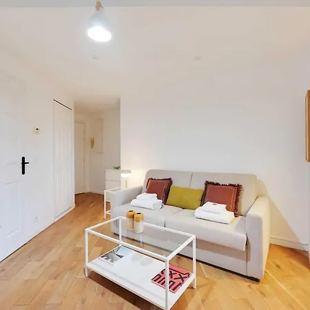 Bright Modern For 2p - La Defense Paris